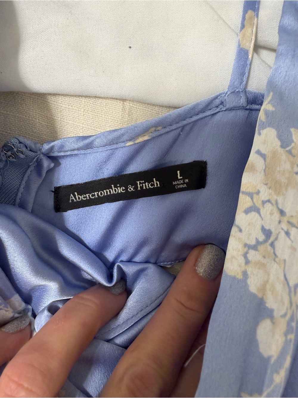 Abercrombie & Fitch Light Blue Floral Pleated Maxi Dress - Picture 5 of 5